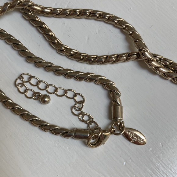 Ann Taylor Long, rounded Chain with Chain Tassel - Picture 6 of 11